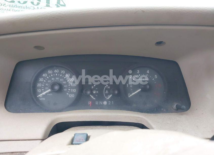 Photo 7 of 2006 Mercury Grand MARQUIS GS (VIN 2MEFM74V46X609355)