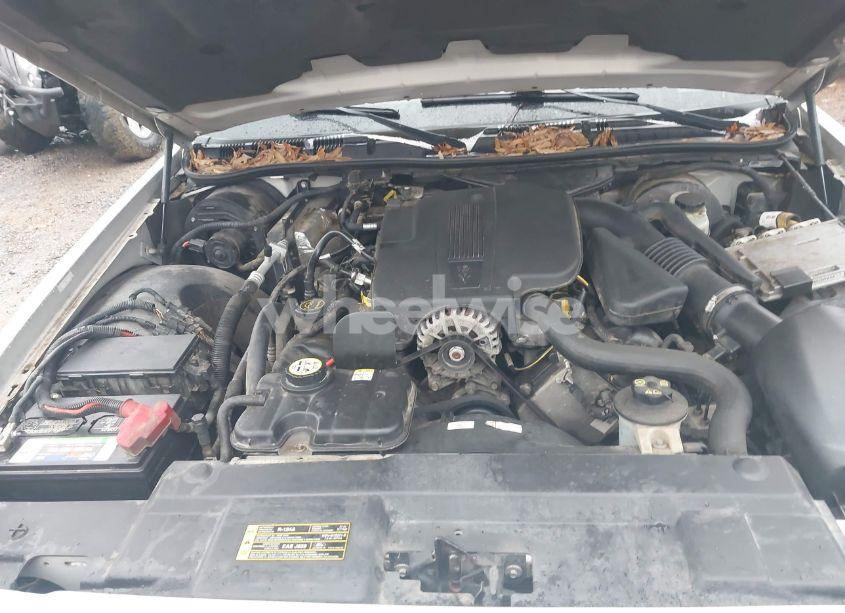 Photo 10 of 2008 Mercury Grand MARQUIS GS (VIN 2MEFM74V48X604790)