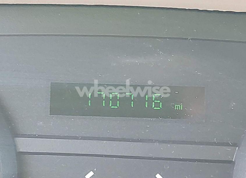 Photo 15 of 2008 Mercury Grand MARQUIS GS (VIN 2MEFM74V48X610346)