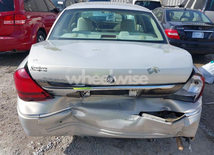 Photo 6 of 2008 Mercury Grand MARQUIS GS (VIN 2MEFM74V48X610346)