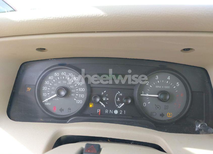 Photo 7 of 2008 Mercury Grand MARQUIS GS (VIN 2MEFM74V48X610346)