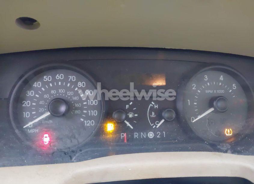 Photo 7 of 2008 Mercury Grand MARQUIS GS (VIN 2MEFM74V48X620794)