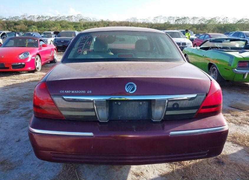 Photo 16 of 2007 Mercury Grand MARQUIS GS (VIN 2MEFM74V57X621256)