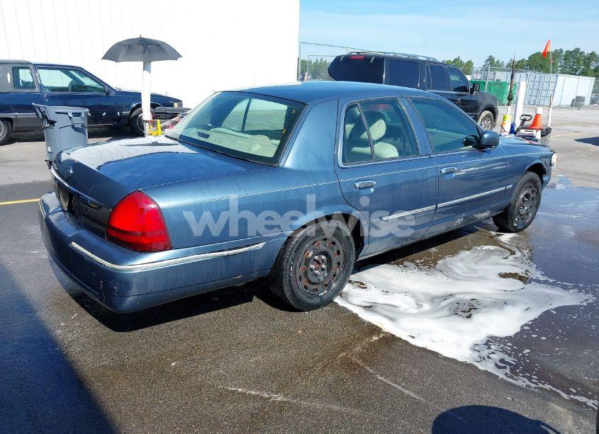 Photo 4 of 2007 Mercury Grand MARQUIS GS (VIN 2MEFM74V67X618818)