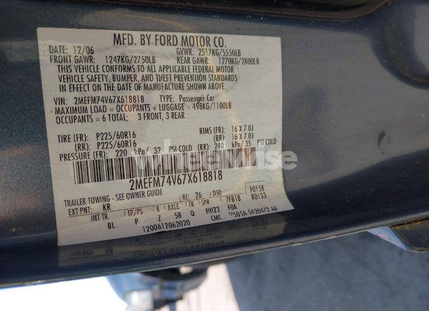 Photo 9 of 2007 Mercury Grand MARQUIS GS (VIN 2MEFM74V67X618818)