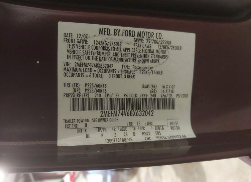 Photo 9 of 2008 Mercury Grand MARQUIS GS (VIN 2MEFM74V68X632042)