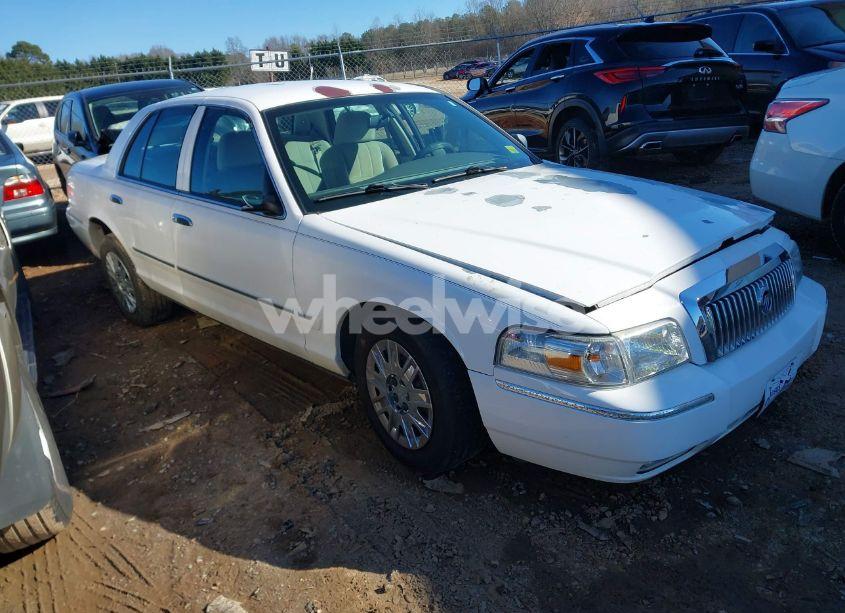 2006 Mercury Grand MARQUIS GS (VIN 2MEFM74V76X617532) main photo