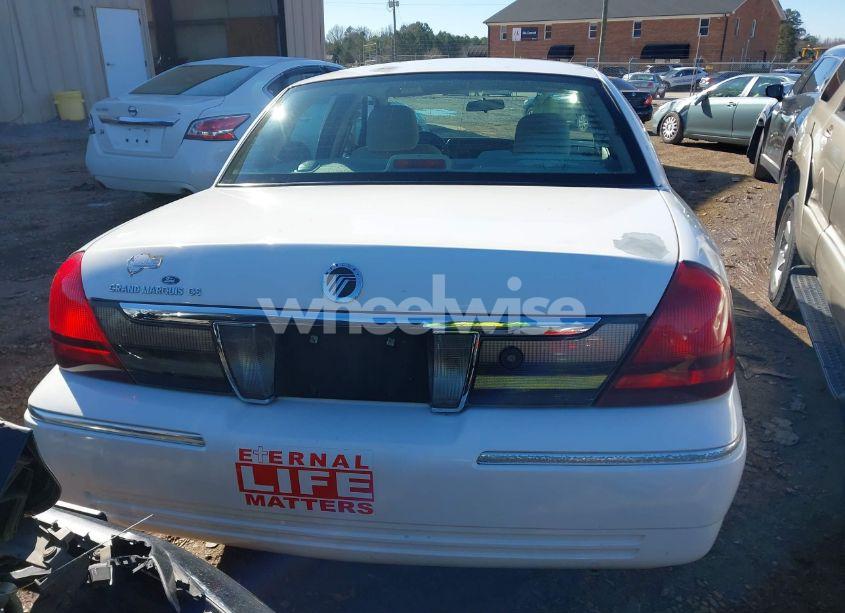 Photo 16 of 2006 Mercury Grand MARQUIS GS (VIN 2MEFM74V76X617532)