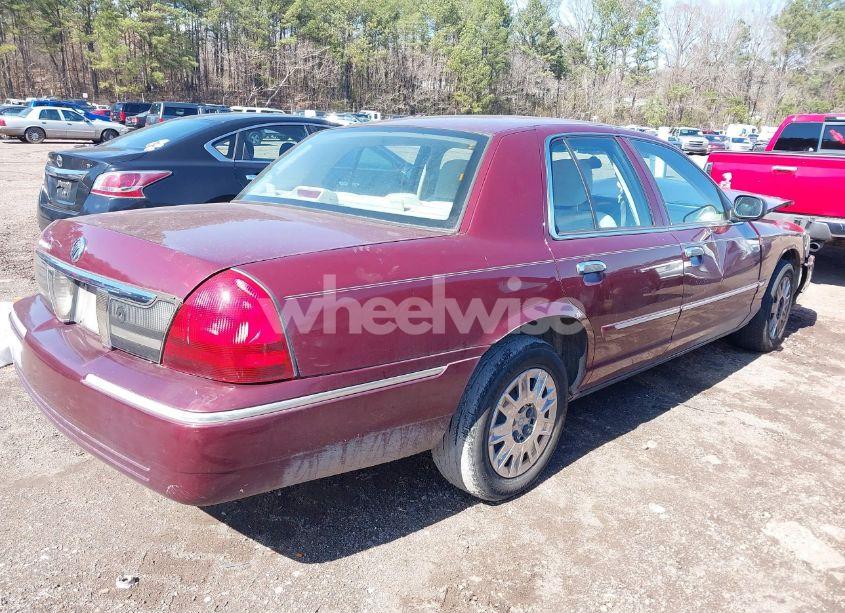 Photo 4 of 2007 Mercury Grand MARQUIS GS (VIN 2MEFM74V87X631537)