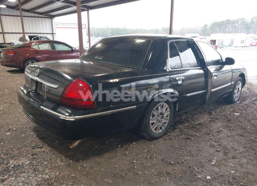 Photo 4 of 2008 Mercury Grand MARQUIS GS (VIN 2MEFM74V88X607756)