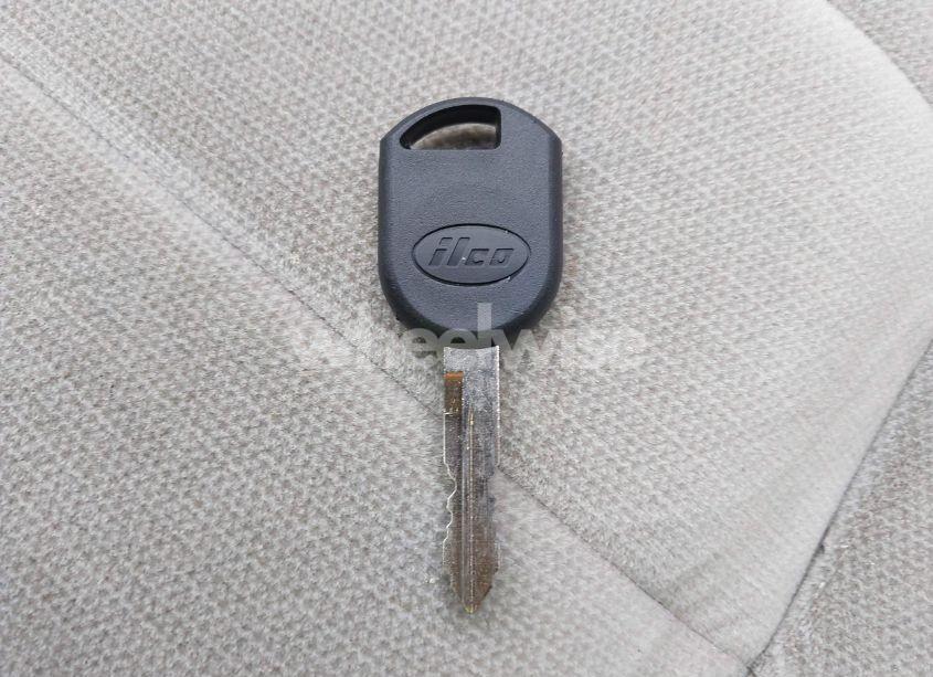 Photo 11 of 2008 Mercury Grand MARQUIS GS (VIN 2MEFM74V88X659257)