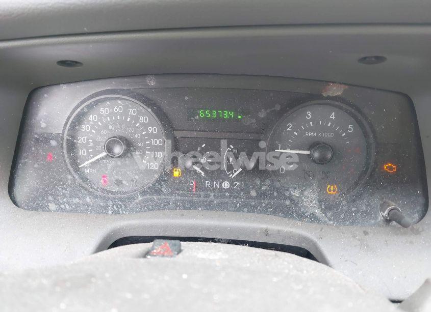 Photo 7 of 2008 Mercury Grand MARQUIS GS (VIN 2MEFM74V88X659257)