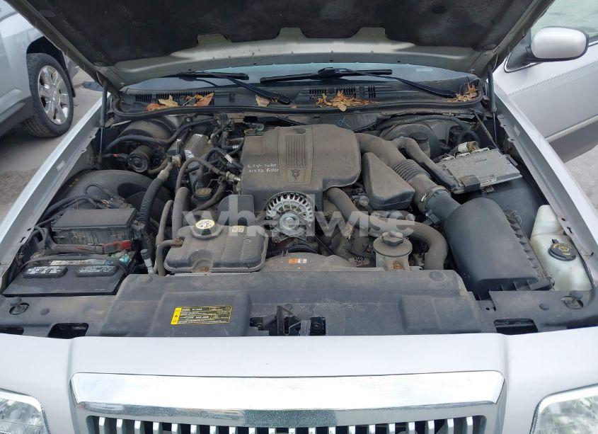 Photo 10 of 2007 Mercury Grand MARQUIS GS (VIN 2MEFM74V97X612947)