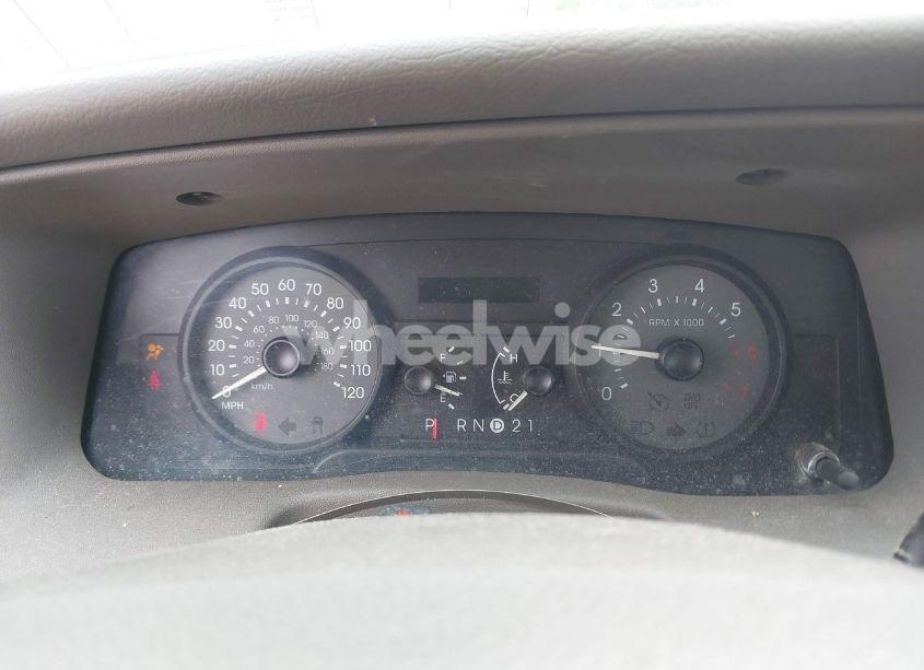 Photo 7 of 2007 Mercury Grand MARQUIS GS (VIN 2MEFM74V97X612947)