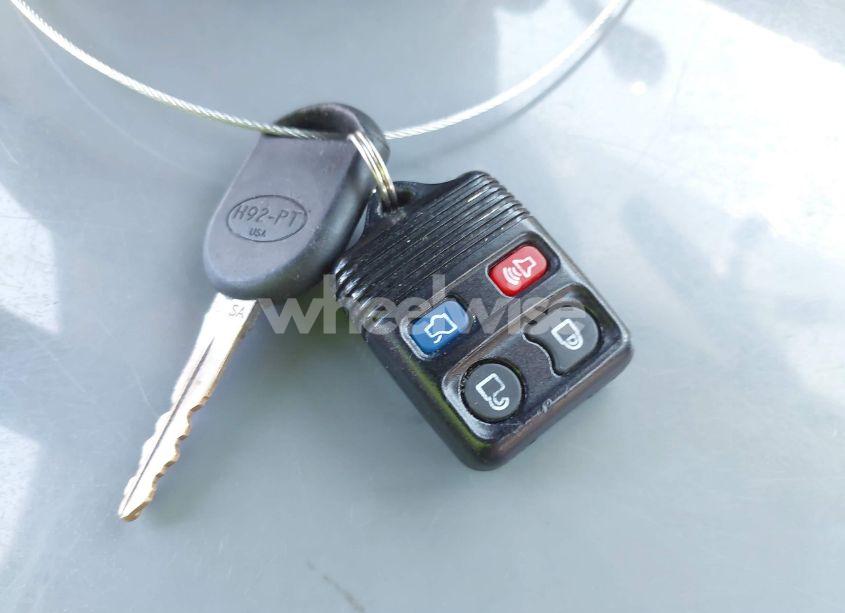 Photo 11 of 2007 Mercury Grand MARQUIS GS (VIN 2MEFM74VX7X616232)