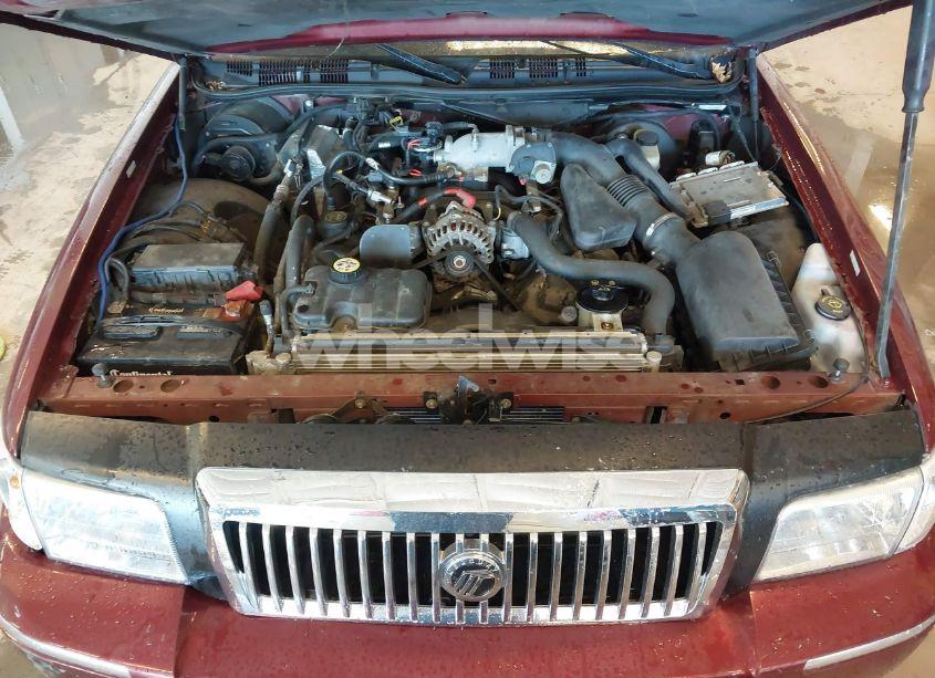 Photo 10 of 2008 Mercury Grand MARQUIS GS (VIN 2MEFM74VX8X608505)