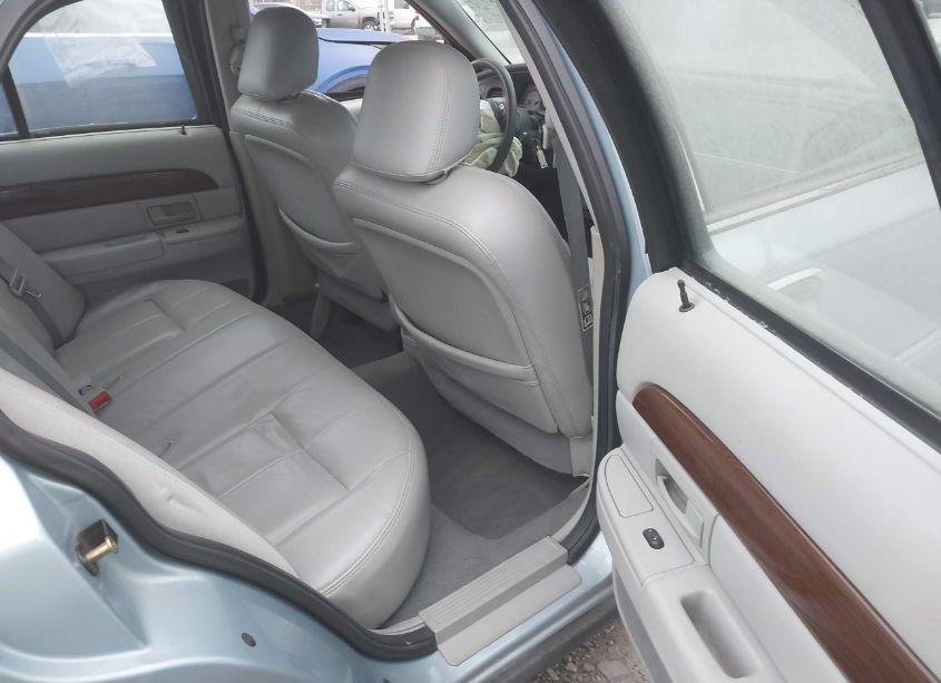 Photo 8 of 2003 Mercury Grand MARQUIS GS (VIN 2MEFM74W03X651719)