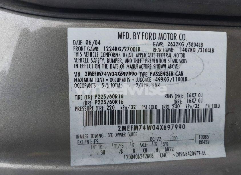 Photo 9 of 2004 Mercury Grand MARQUIS GS (VIN 2MEFM74W04X697990)