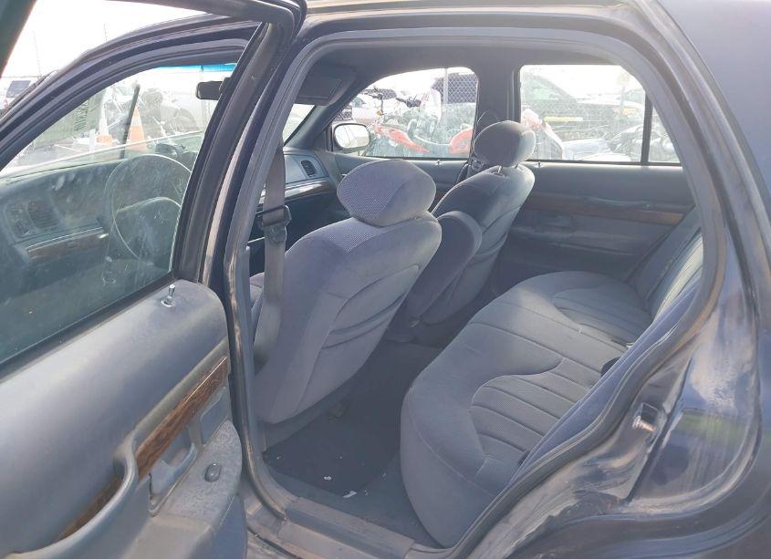 Photo 8 of 1999 Mercury Grand MARQUIS GS (VIN 2MEFM74W0XX659583)