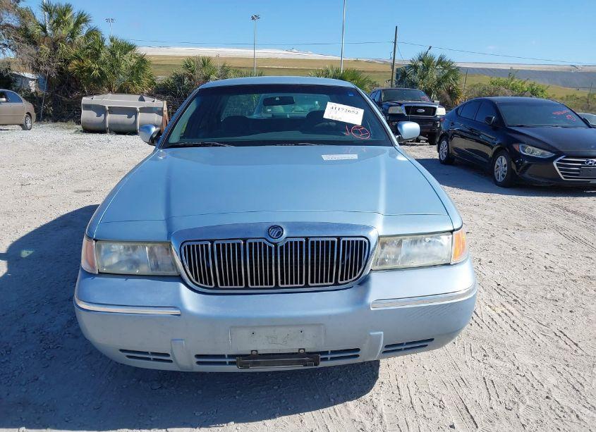 Photo 12 of 1999 Mercury Grand MARQUIS GS (VIN 2MEFM74W0XX676979)