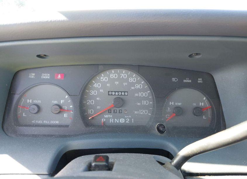 Photo 7 of 1999 Mercury Grand MARQUIS GS (VIN 2MEFM74W0XX676979)