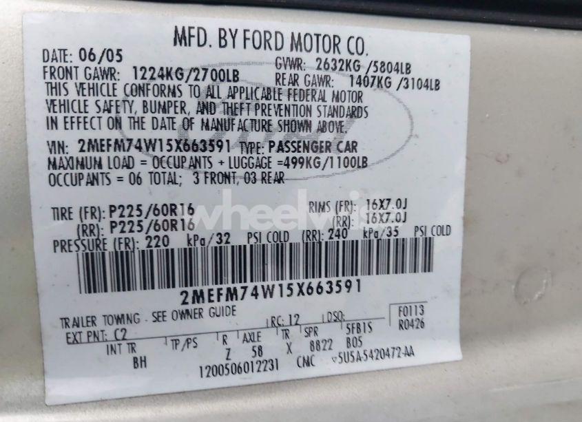 Photo 9 of 2005 Mercury Grand MARQUIS GS (VIN 2MEFM74W15X663591)