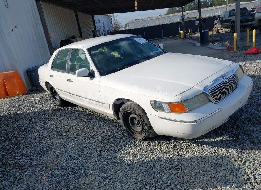 2000 Mercury Grand MARQUIS GS (VIN 2MEFM74W1YX683666) main photo