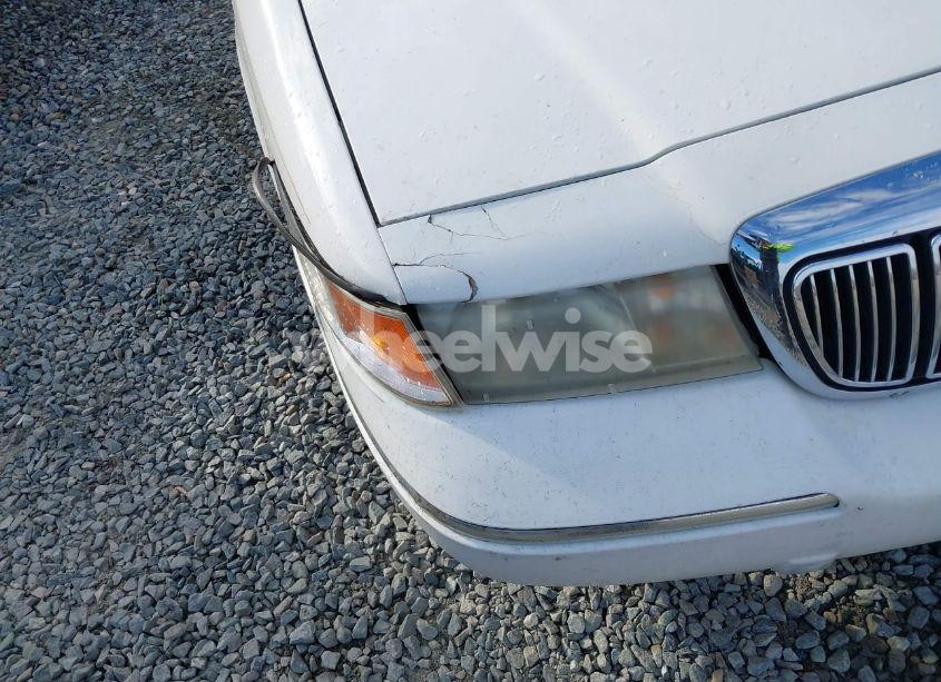 Photo 12 of 2000 Mercury Grand MARQUIS GS (VIN 2MEFM74W1YX683666)