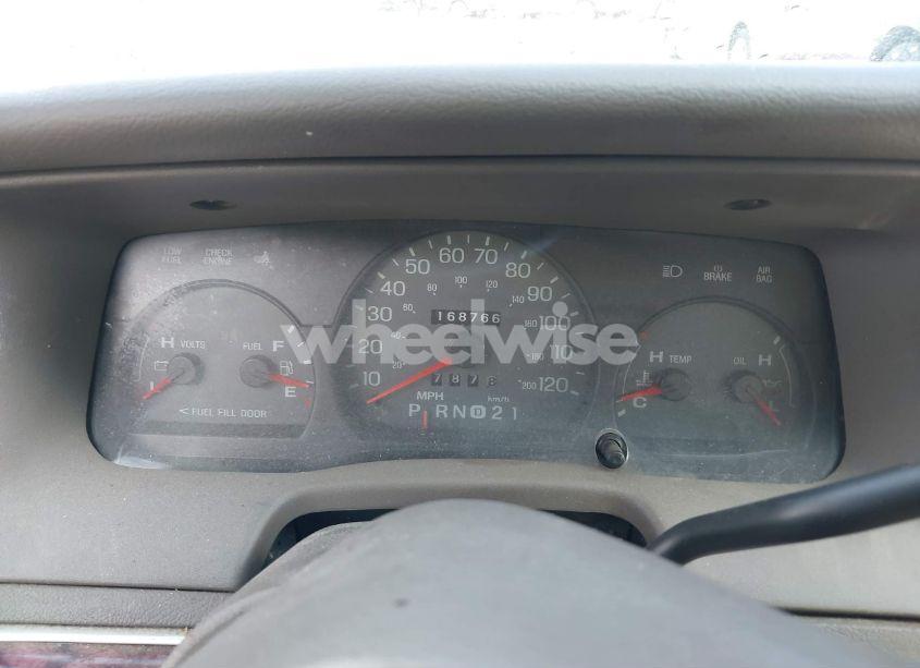 Photo 7 of 2000 Mercury Grand MARQUIS GS (VIN 2MEFM74W1YX683666)