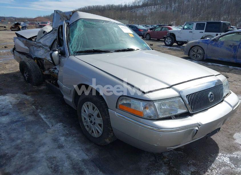 2005 Mercury Grand MARQUIS GS (VIN 2MEFM74W25X618546) main photo