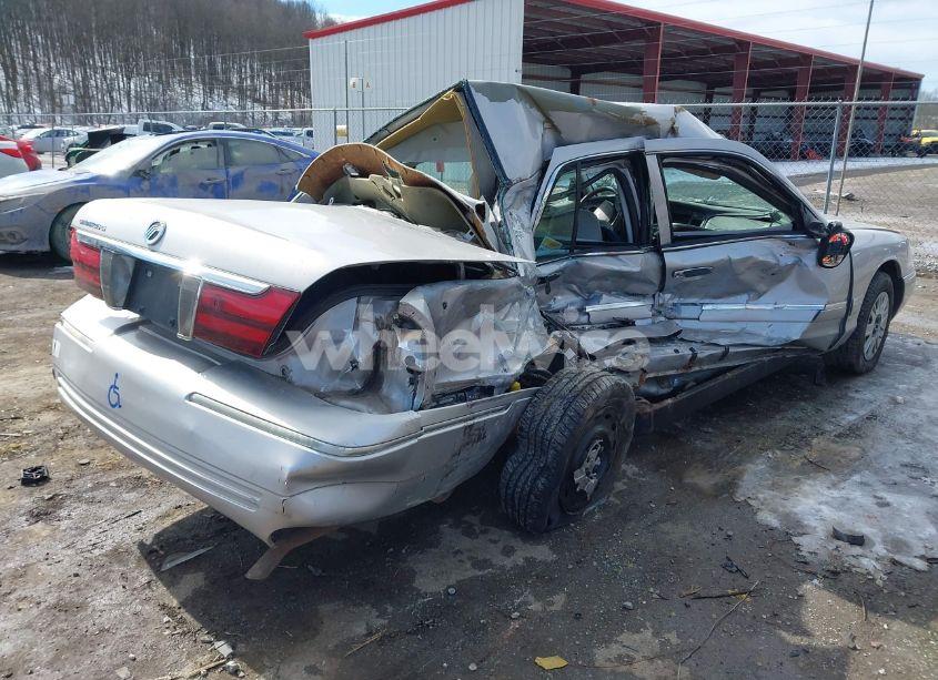 Photo 4 of 2005 Mercury Grand MARQUIS GS (VIN 2MEFM74W25X618546)