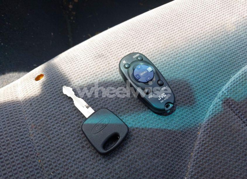 Photo 11 of 1999 Mercury Grand MARQUIS GS (VIN 2MEFM74W2XX702286)