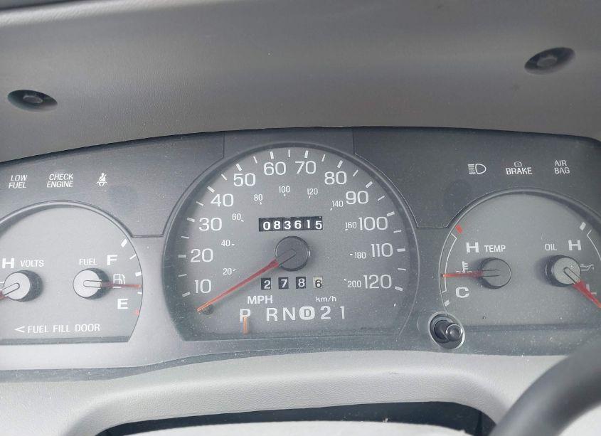 Photo 7 of 2000 Mercury Grand MARQUIS GS (VIN 2MEFM74W2YX616638)