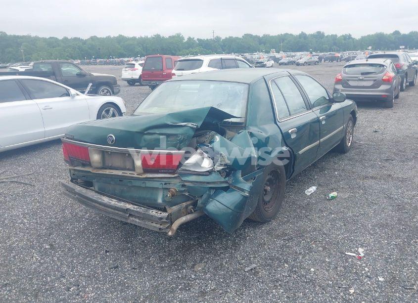 Photo 4 of 2000 Mercury Grand MARQUIS GS (VIN 2MEFM74W3YX627146)