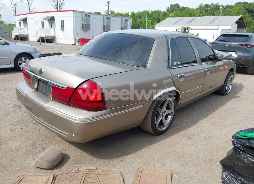 Photo 4 of 2004 Mercury Grand MARQUIS GS (VIN 2MEFM74W44X607417)