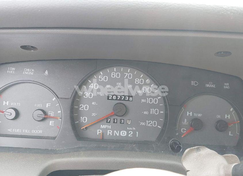 Photo 7 of 1999 Mercury Grand MARQUIS GS (VIN 2MEFM74W4XX631219)