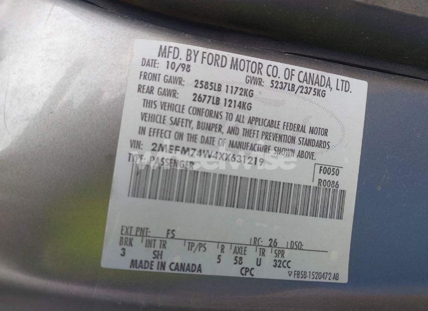 Photo 9 of 1999 Mercury Grand MARQUIS GS (VIN 2MEFM74W4XX631219)