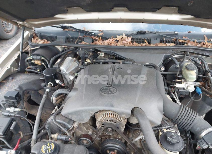 Photo 10 of 1999 Mercury Grand MARQUIS GS (VIN 2MEFM74W4XX670960)