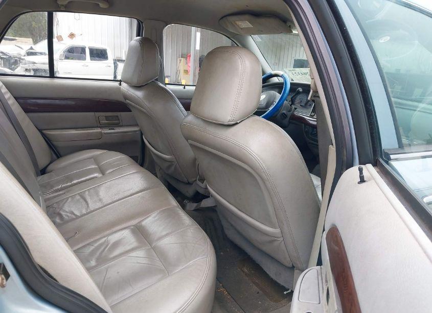 Photo 8 of 2003 Mercury Grand MARQUIS GS (VIN 2MEFM74W53X685820)