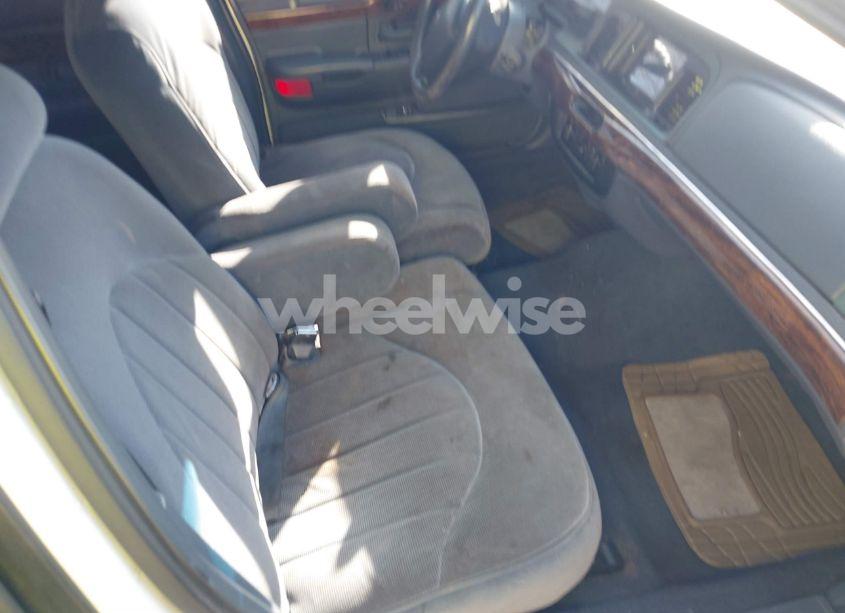 Photo 5 of 1999 Mercury Grand MARQUIS GS (VIN 2MEFM74W5XX647980)