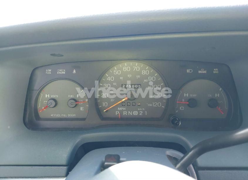 Photo 7 of 1999 Mercury Grand MARQUIS GS (VIN 2MEFM74W5XX647980)