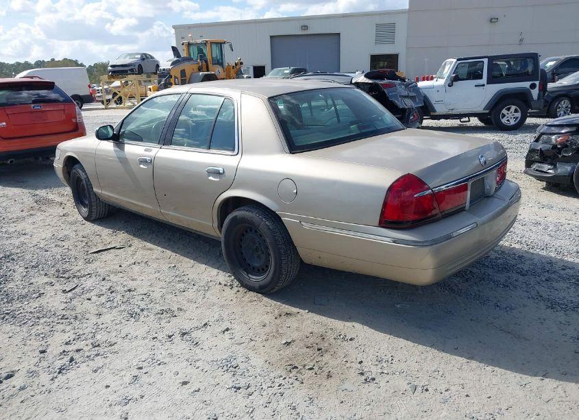 Photo 3 of 1999 Mercury Grand MARQUIS GS (VIN 2MEFM74W5XX695530)