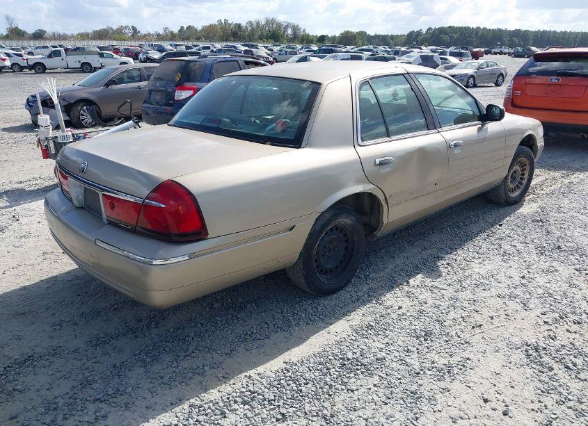 Photo 4 of 1999 Mercury Grand MARQUIS GS (VIN 2MEFM74W5XX695530)