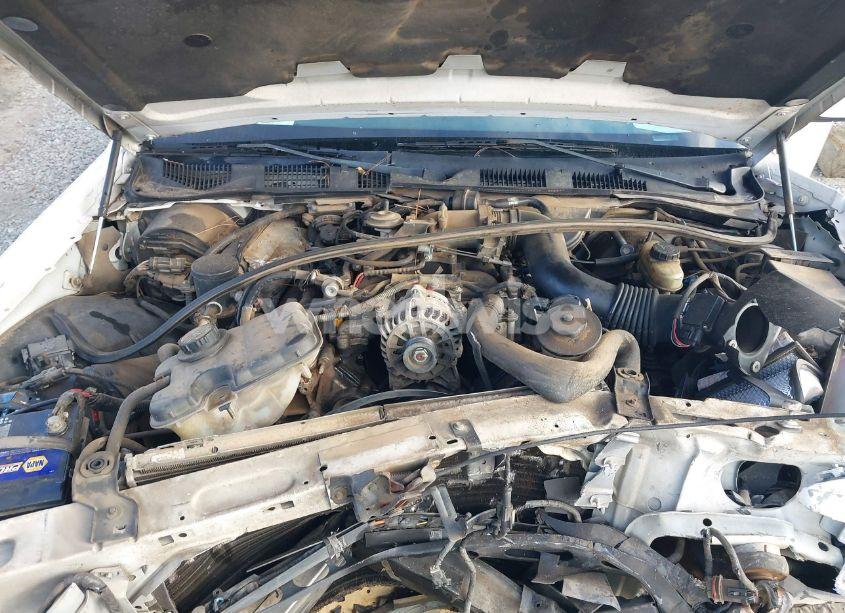 Photo 10 of 1999 Mercury Grand MARQUIS GS (VIN 2MEFM74W6XX604927)