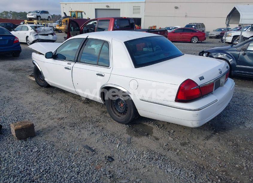 Photo 3 of 1999 Mercury Grand MARQUIS GS (VIN 2MEFM74W6XX604927)