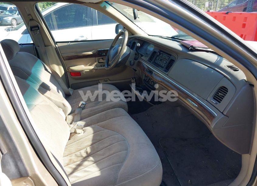 Photo 5 of 1999 Mercury Grand MARQUIS GS (VIN 2MEFM74W6XX626426)