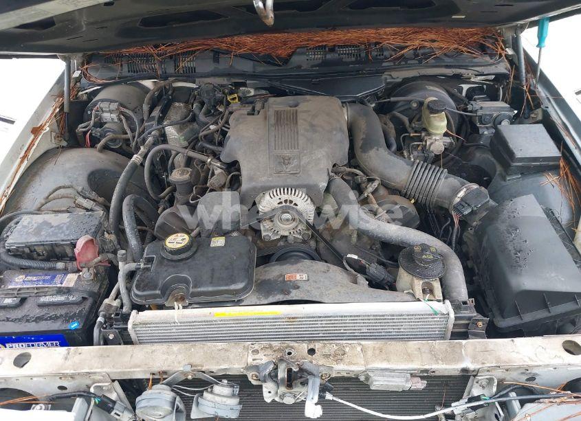 Photo 10 of 2004 Mercury Grand MARQUIS GS (VIN 2MEFM74W74X617813)