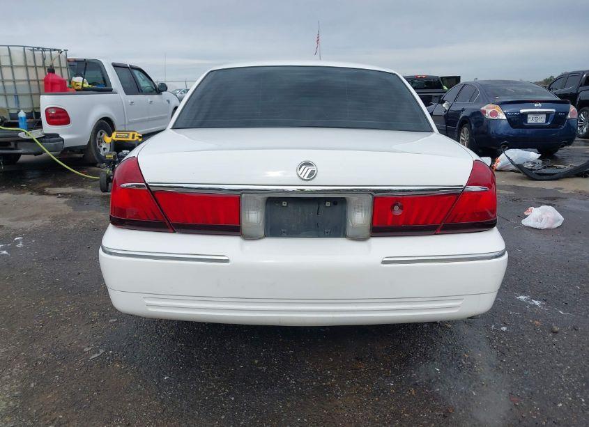 Photo 16 of 1999 Mercury Grand MARQUIS GS (VIN 2MEFM74W7XX717723)