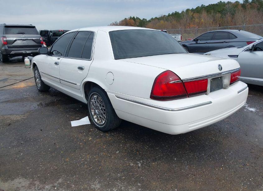 Photo 3 of 1999 Mercury Grand MARQUIS GS (VIN 2MEFM74W7XX717723)