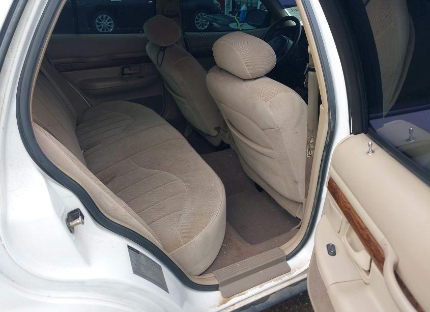 Photo 8 of 1999 Mercury Grand MARQUIS GS (VIN 2MEFM74W7XX717723)